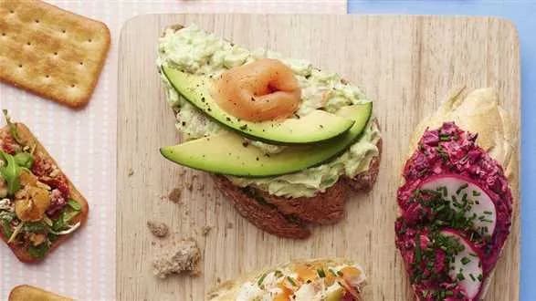 Pasta z awokado i wędzonego łososia