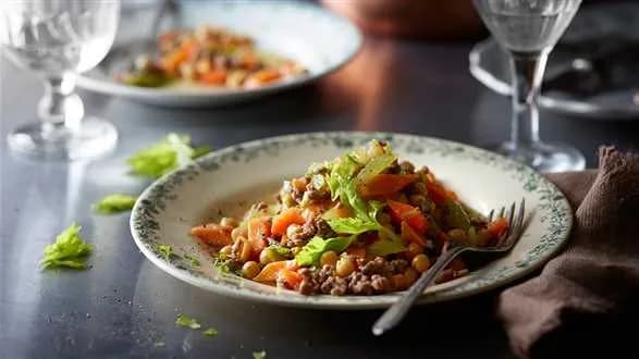 Ciecierzyca z mielonym mięsem i imbirem