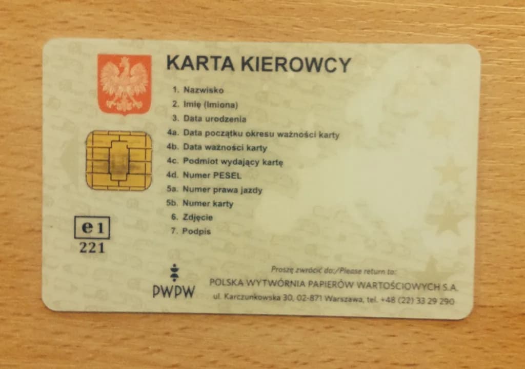 Co jest potrzebne do karty kierowcy? Oto kluczowe dokumenty i informacje