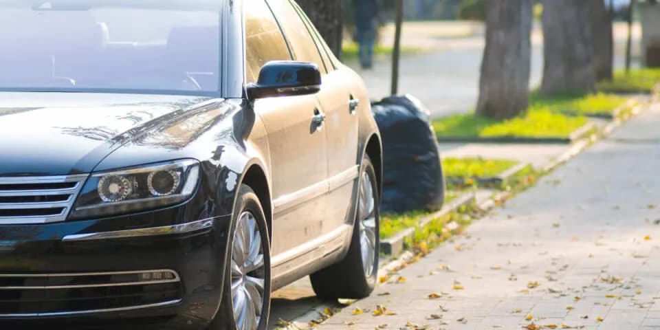 Jaki mandat za parkowanie na zakazie? Uniknij wysokich kar!