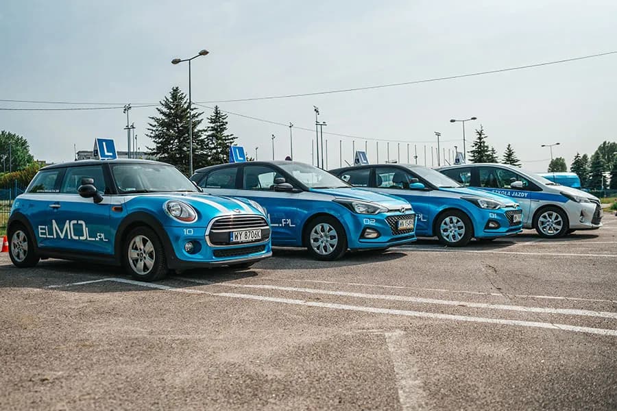 Nauka Jazdy: Najlepsze szkoły nauki jazdy w Polsce w 2023